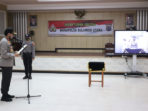 Kapolda Sulut Irjen Pol. Drs. Royke Lumowa, MH sedang memimpin acara sertijab